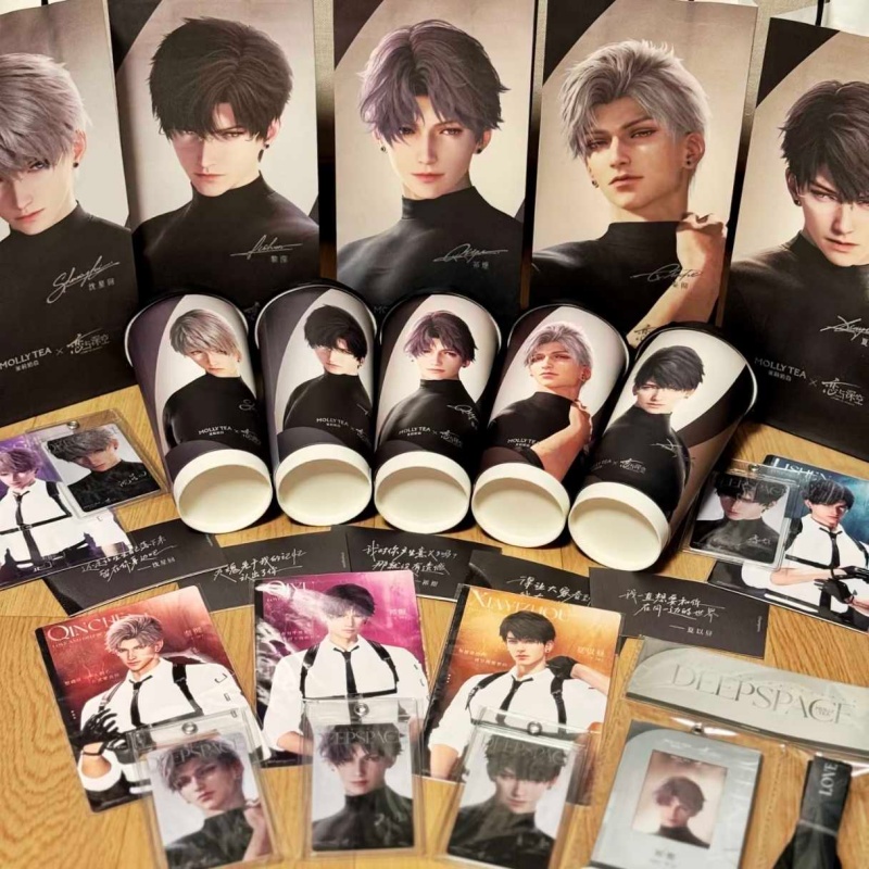 Card Penny Sleeve - Co-Branded Love And Deepspace Merchandise: Sylus